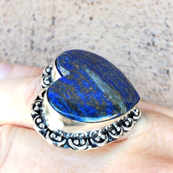 New Heart Shaped Lapis Lazuli 925 Silver Statement Ring. - Picture 3 of 16